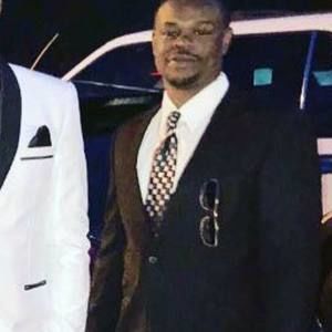 Meet your Posher, Corey